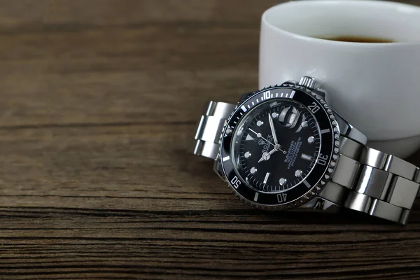Which Watch Has the Highest Appearance Rate on Business Trips?Replica Rolex Submariner